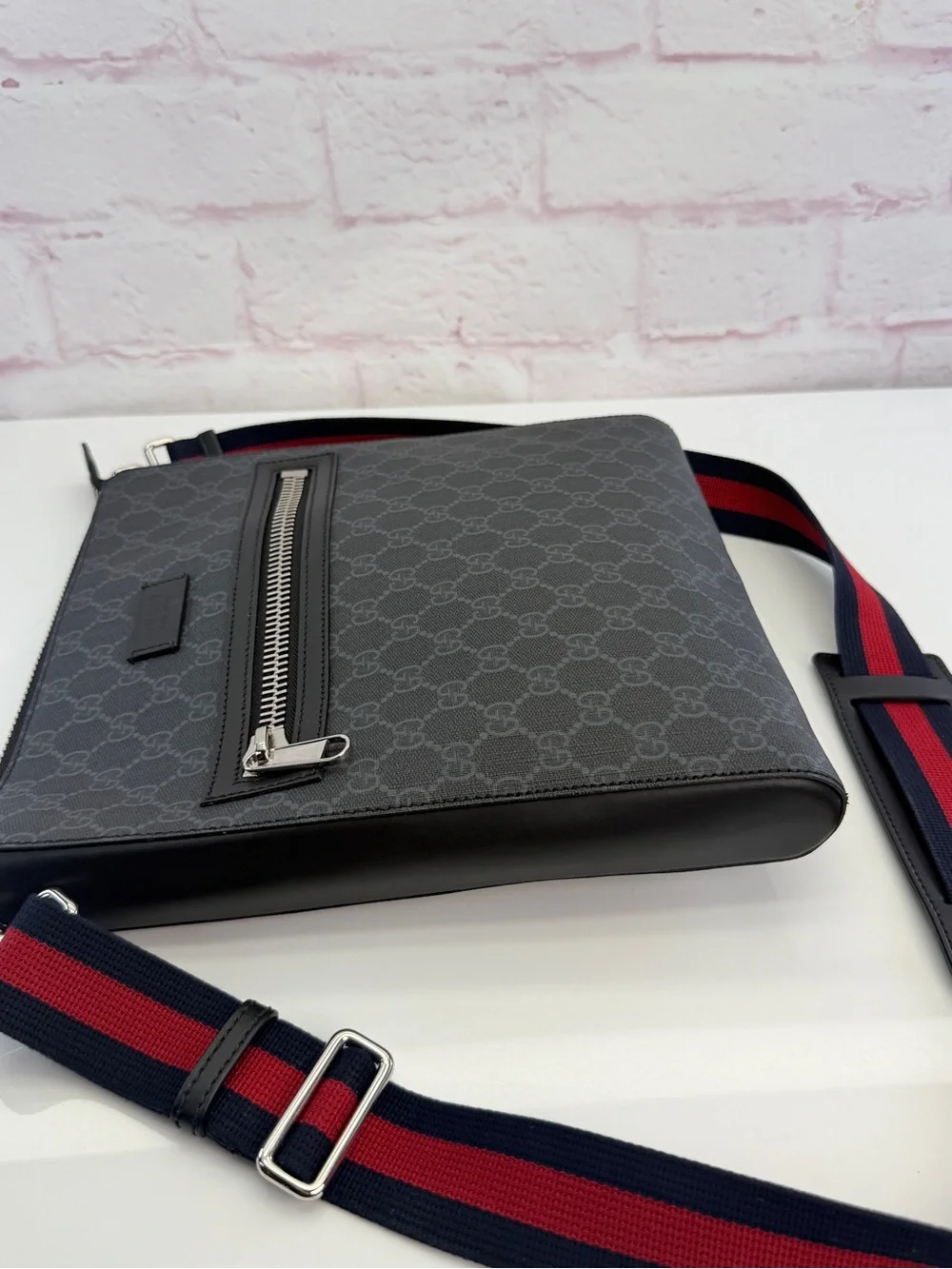 Authentic GUCCI Black GG Supreme Coated Canvas Flat Messenger Bag